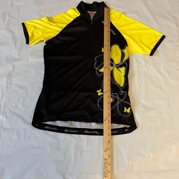 Bellwether medium ladies cycle top - Picture 3 of 9